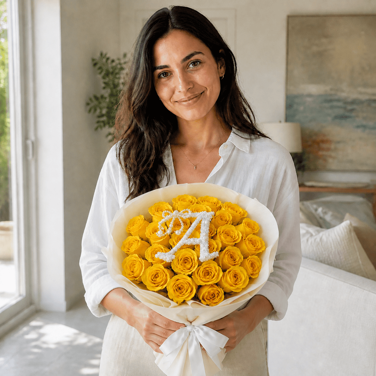 Sunlit Charm – 25 Yellow Roses - 98 FLOWERS