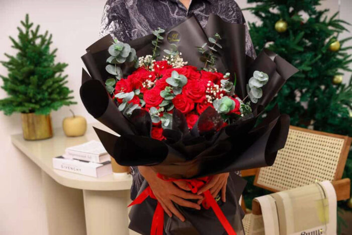 Abigail is suitable for anniversary flowers gift
