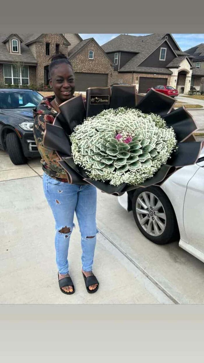 The Luxury Cash Money Flowers Bouquet, 98Flowers
