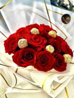 Red Rose With Chocolate is a special anniversary flowers gift