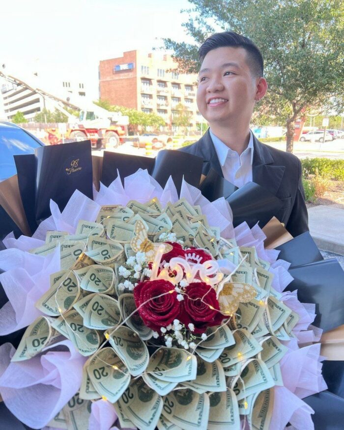 Money flower arrangement