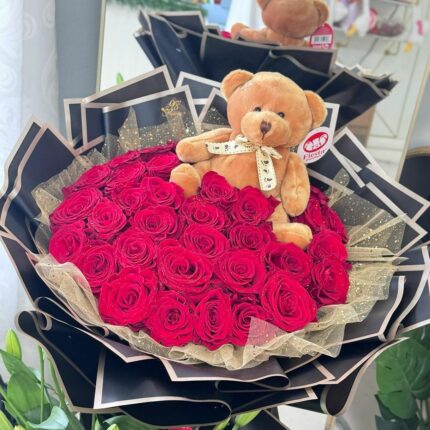 Teddy Bear Red Rose Bouquet red, red roses, rounded bouquet 