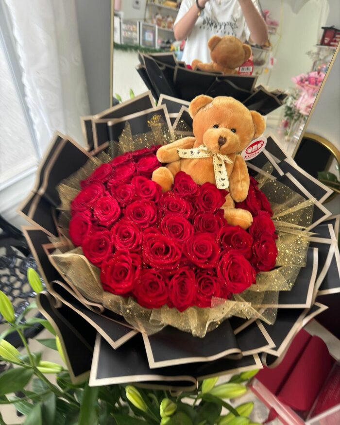 Teddy Bear Red Rose Bouquet red, red roses, rounded bouquet 