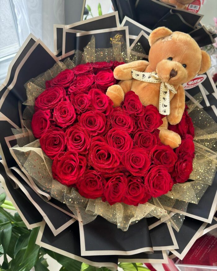 Teddy Bear Red Rose Bouquet red, red roses, rounded bouquet 