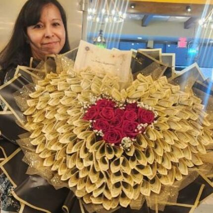 Golden Heart Money Bouquet  