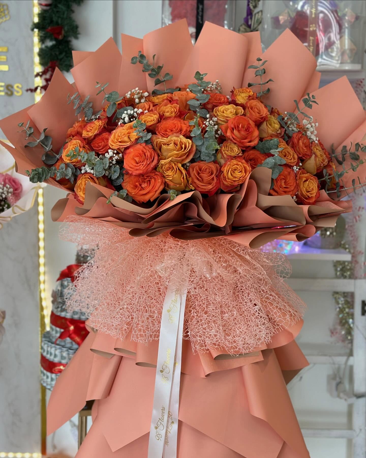Sunset Passion Grand Bouquet 🌅🧡🌹  