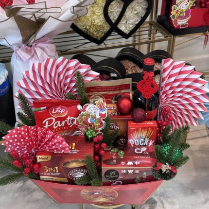 Holiday Luxe Gift Basket Holiday Luxe Gift Basket