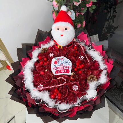 Santa’s Wish Bouquet  