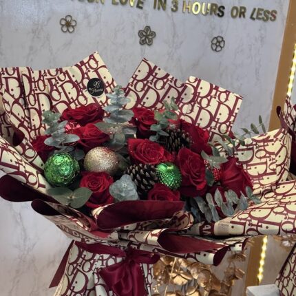 Dior Christmas Luxe Bouquet  