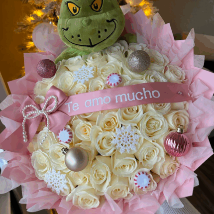 The Grinch Love Bouquet  