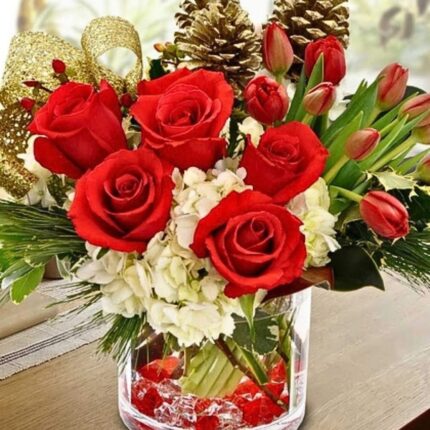 Golden Holiday VaseClassic Christmas Bloom Vase  