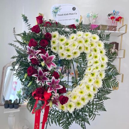 Eternal Love Heart Standing Tribute  