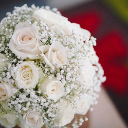 Classic Baby’s Breath Rose Wedding Bouquet  